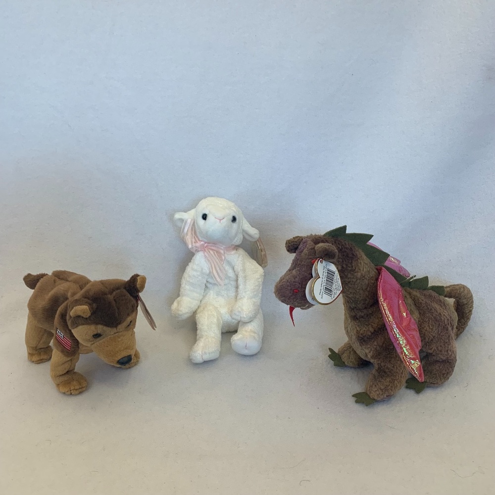 THREE Beanie Babies Courage the Dog Lullaby the Lamb Scorch the Dragon